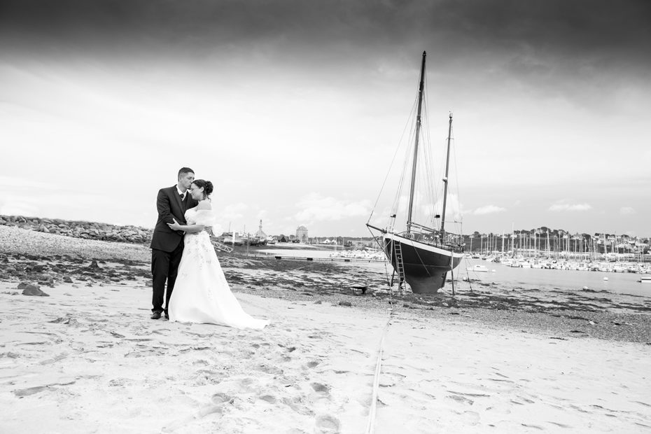 une-belle-seance-couple-Finsitere-photographe-de-mariage